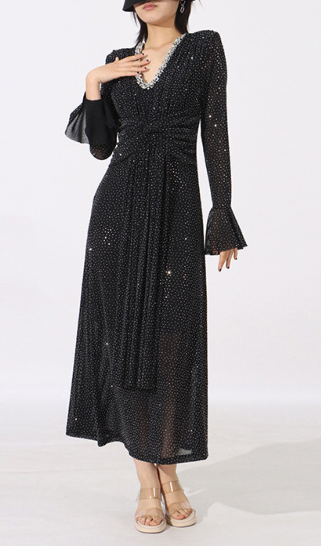 Encarna Black Diamond Shimmer Midi Dress