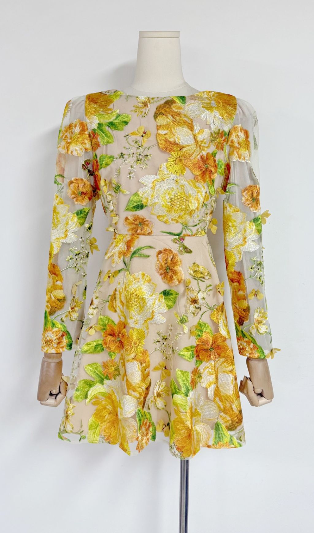 Empusa Sunshine Bloom Floral Embroidery Mini Dress