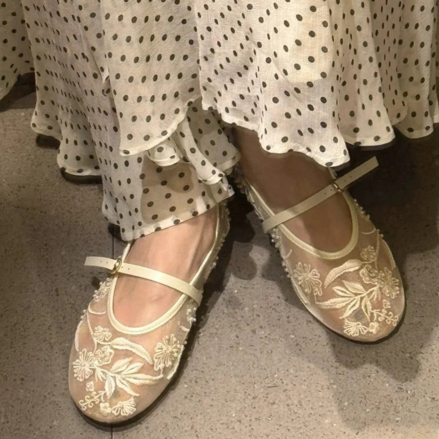 Aneikeh Elegant Ballet Dance Embroidered Flower Mesh Fabric Flat Heels Sandals Round Toe Buckle Strap Casual Mule Shoes