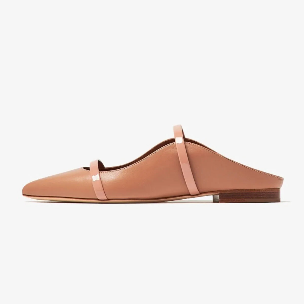 Arden Furtado Apricot One-word bMules Pointed toe Pull-on Flat Closed toe slippers Extra large size