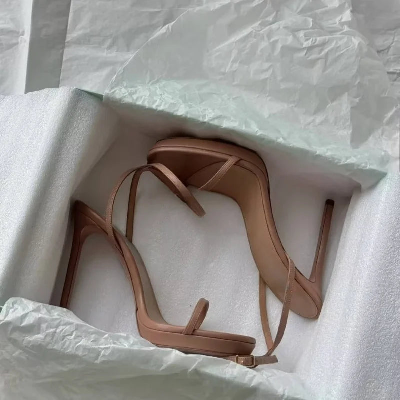 Arden Furtado Round toe Platform Super high heel One word buckle Sandals banquet shoes large size Open toe Modern Sandals