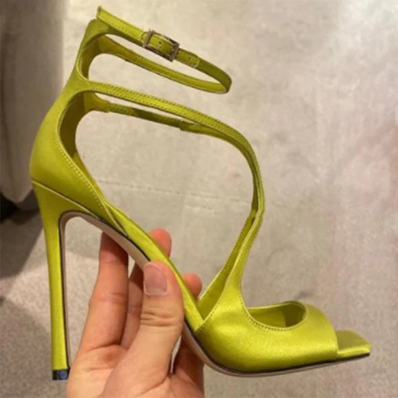 Arden Furtado Silk Peep Toe Square Toe Cross Strap Belt Buckle Word-Cingulate Dinner Open Toe Sandals Large Size