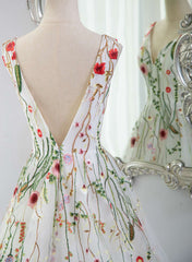 White Tulle with Floral Lace Wedding Party Dress