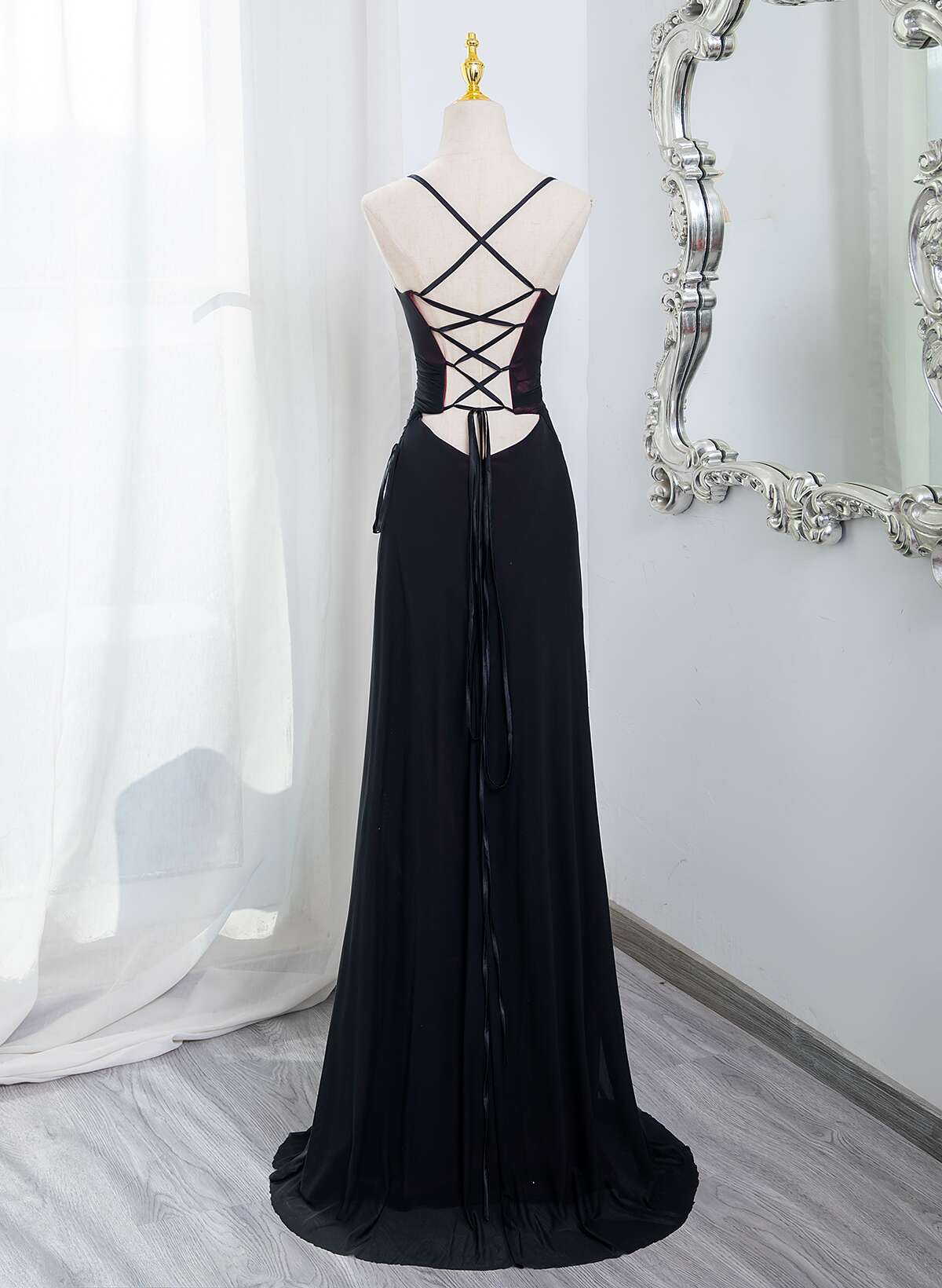 Vestido de fiesta con tirantes de spandex rojo vino y negro 
