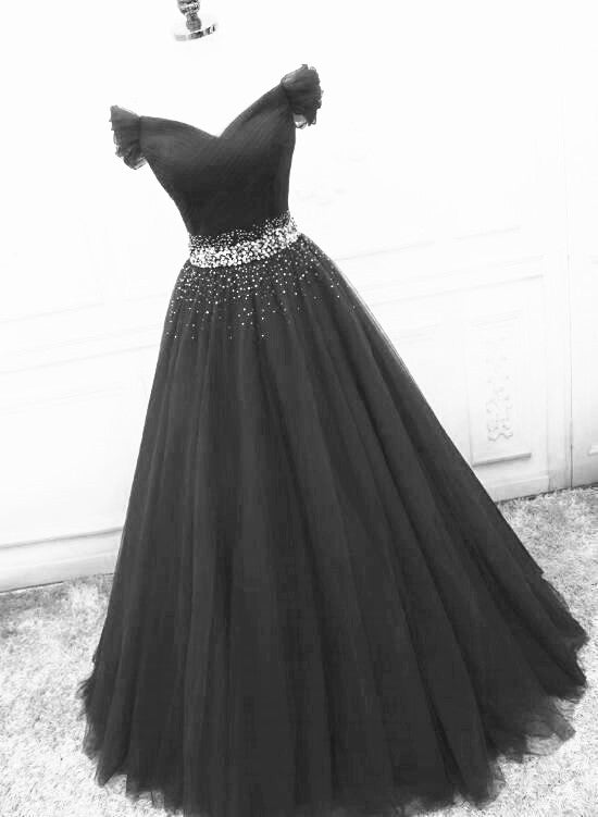 Vestido de fiesta negro de tul con hombros descubiertos, encaje y cuentas, corte A 
