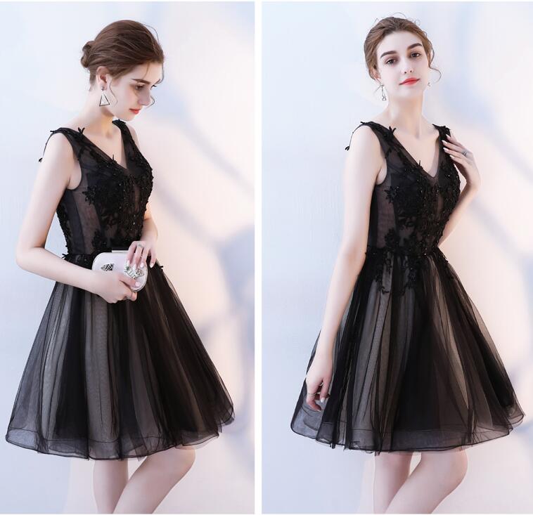 Black V-neckline Knee Length Lace Applique Lace Party Dress