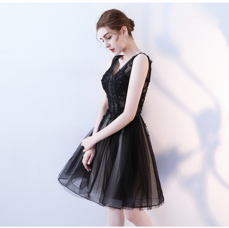 Black V-neckline Knee Length Lace Applique Lace Party Dress
