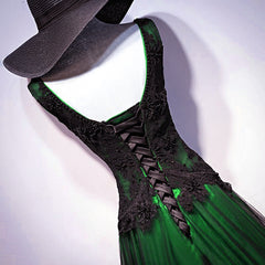 Vestido de fiesta largo con escote en V de tul negro y verde de Chaming 