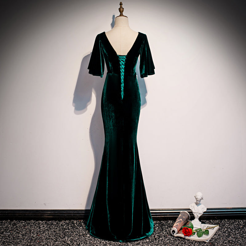 Vestido formal de fiesta de terciopelo verde oscuro con escote en V y corte sirena 