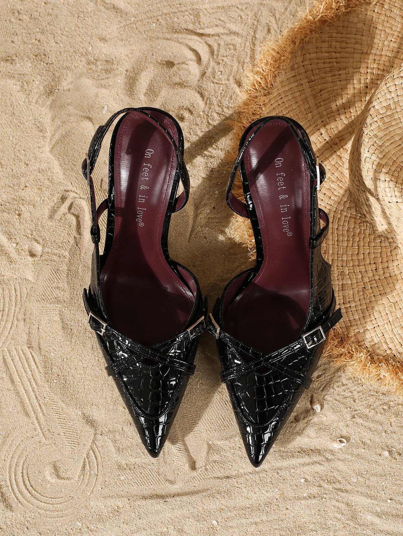 Elegant fashionable crystal patent leather pointed-toe high heels