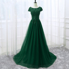 Elegante vestido de fiesta de tul con apliques de encaje y mangas cortas 