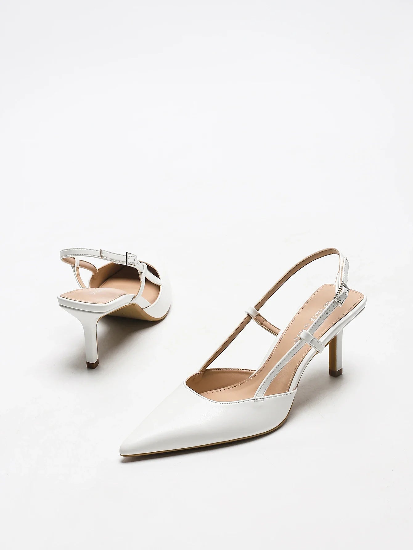 Fashionable elegant shallow pointed-toe high heels