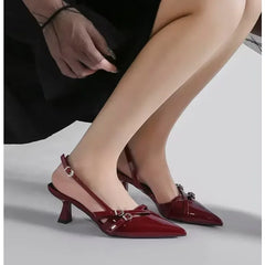 Fashionable large-sized sandals