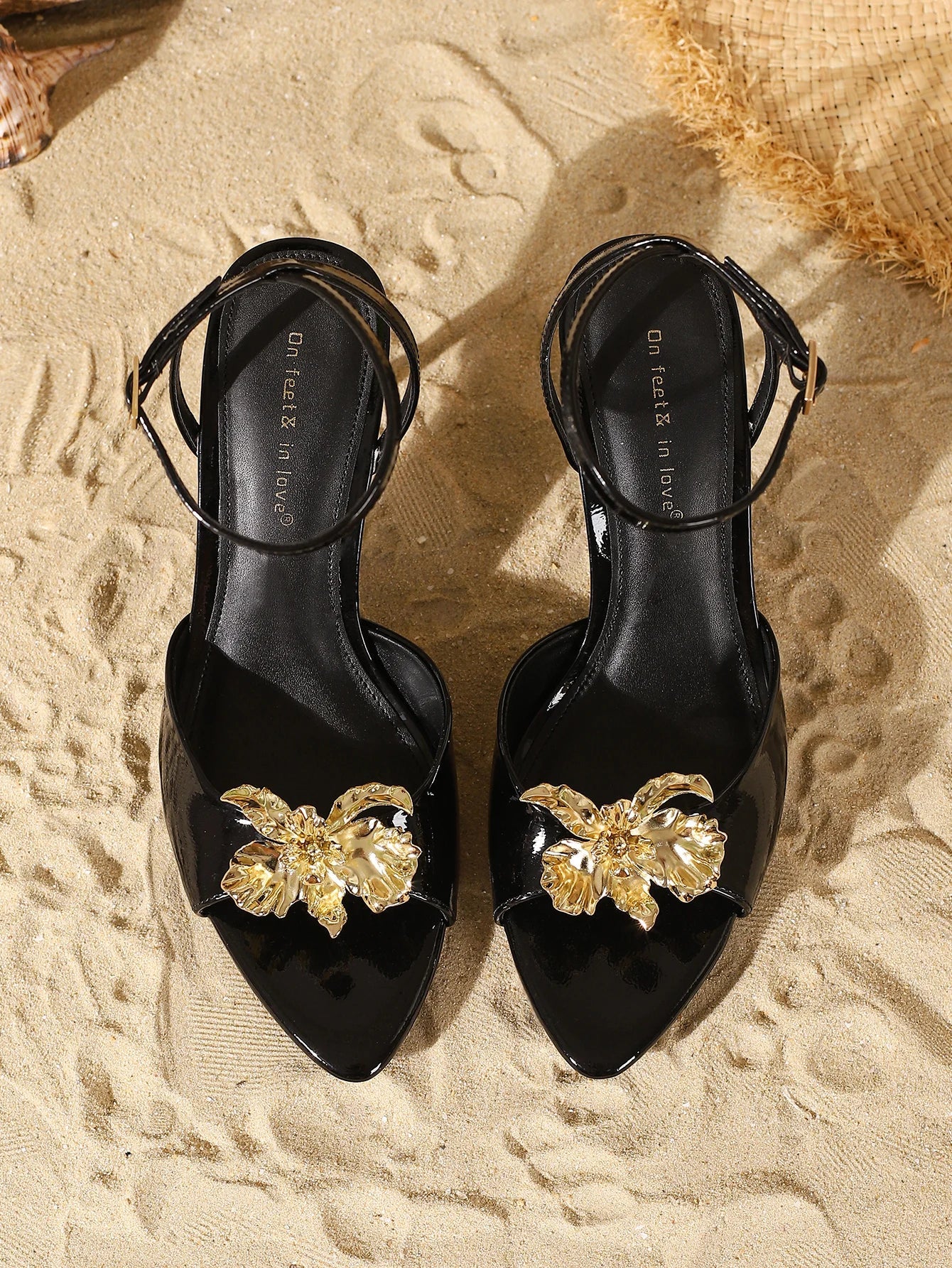 Fashionably Elegant Bow-Decorated Patent Leather Pumps - Comfortable Versatile High Heels