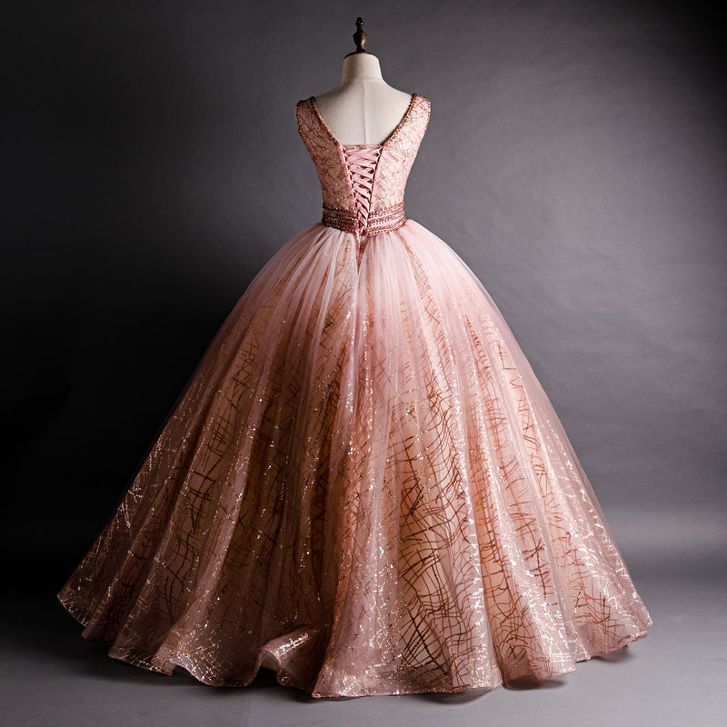 Hermoso vestido formal de fiesta con cuentas y escote en V en color rosa 