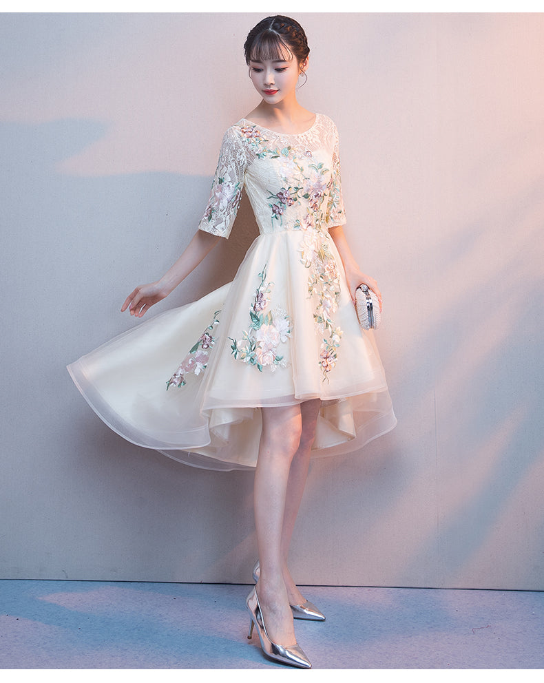 Lovely Light Champagne Tulle with Lace Applique Short Sleeves Party Dresses