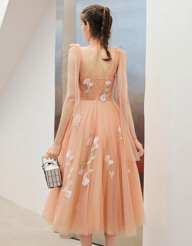 Hermosos vestidos de fiesta de boda de tul rosa perla hasta la rodilla con flores 