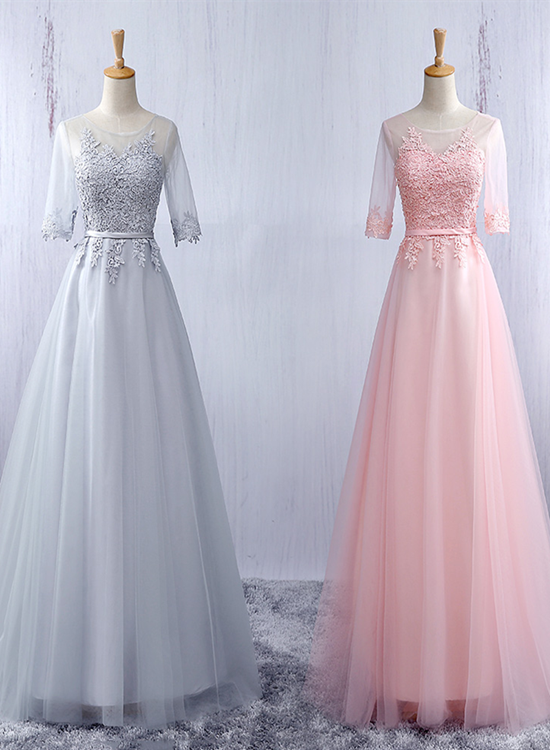 Lovely Tulle Round Neckline A-line Party Dress with Lace Applique