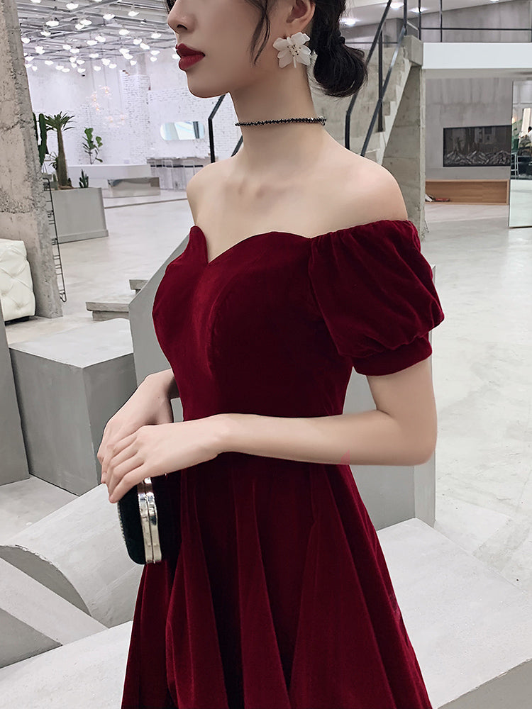 Precioso vestido de fiesta de terciopelo rojo vino con mangas cortas 