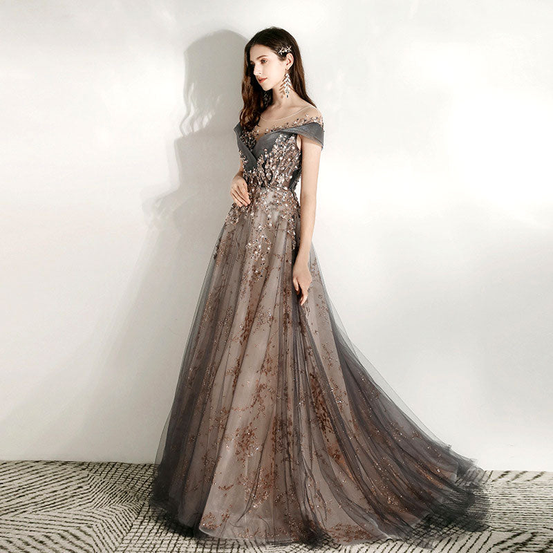 Vestido de fiesta largo de tul con encaje gris y champán 