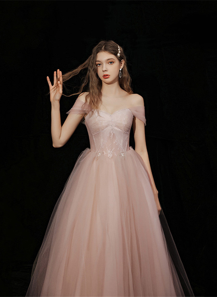 Vestido de fiesta con hombros descubiertos, encaje de tul rosa y cuentas 