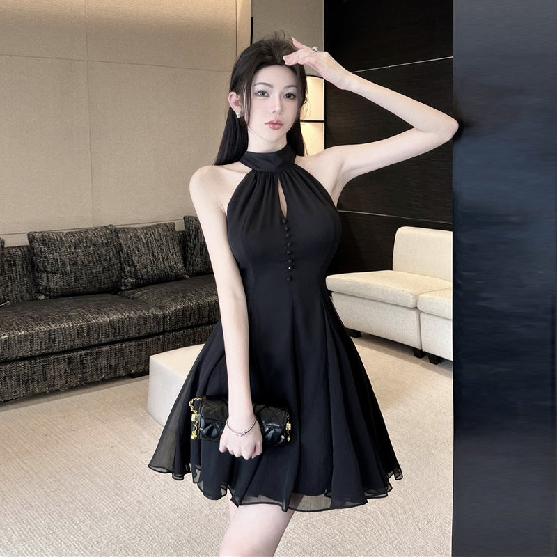 Black Halter Chiffon Short Homecoming Dress