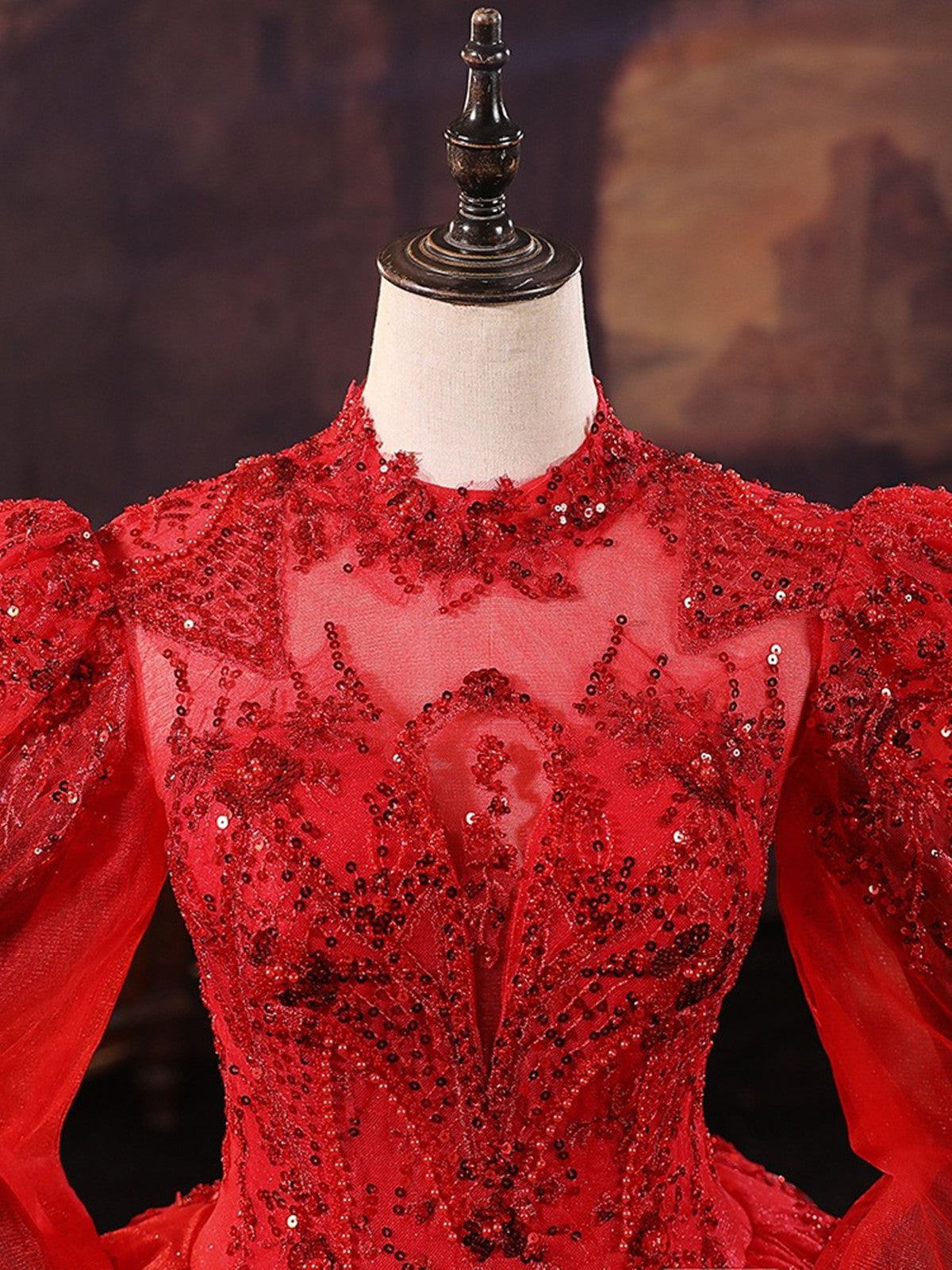 Vestido de fiesta de boda de tul rojo con mangas largas y lentejuelas 