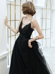 Black V-neckline Tulle with Lace Applique Long Prom Dress