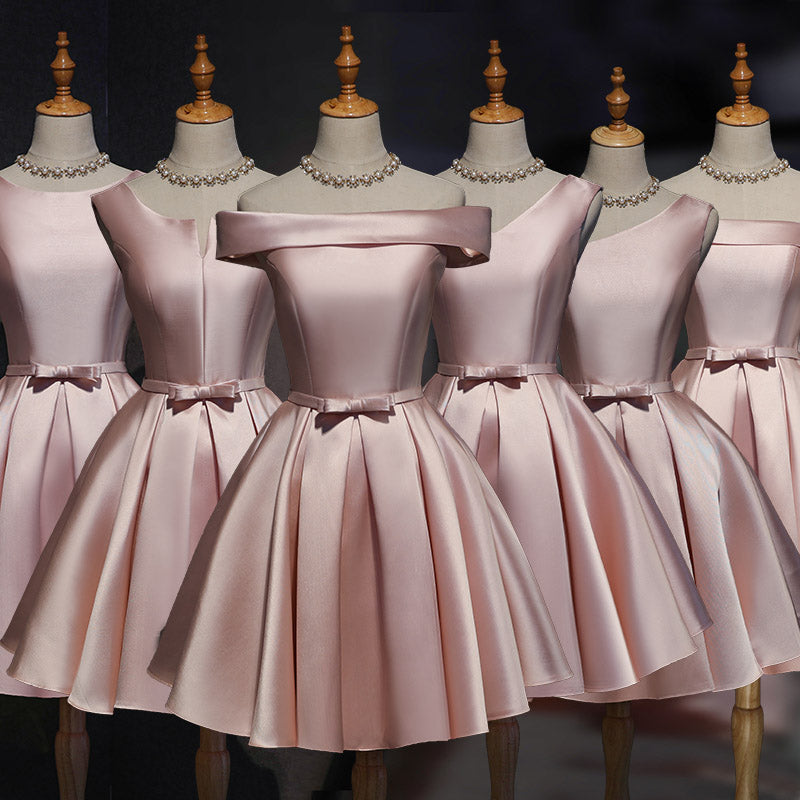 Precioso vestido de fiesta corto de satén rosa para el regreso a casa 