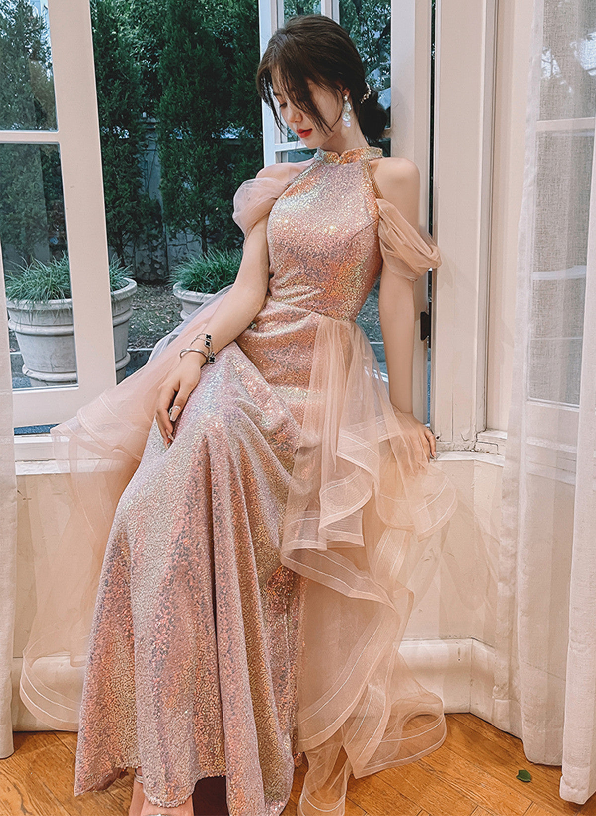 Vestido de noche largo rosa de tul y lentejuelas de corte A 