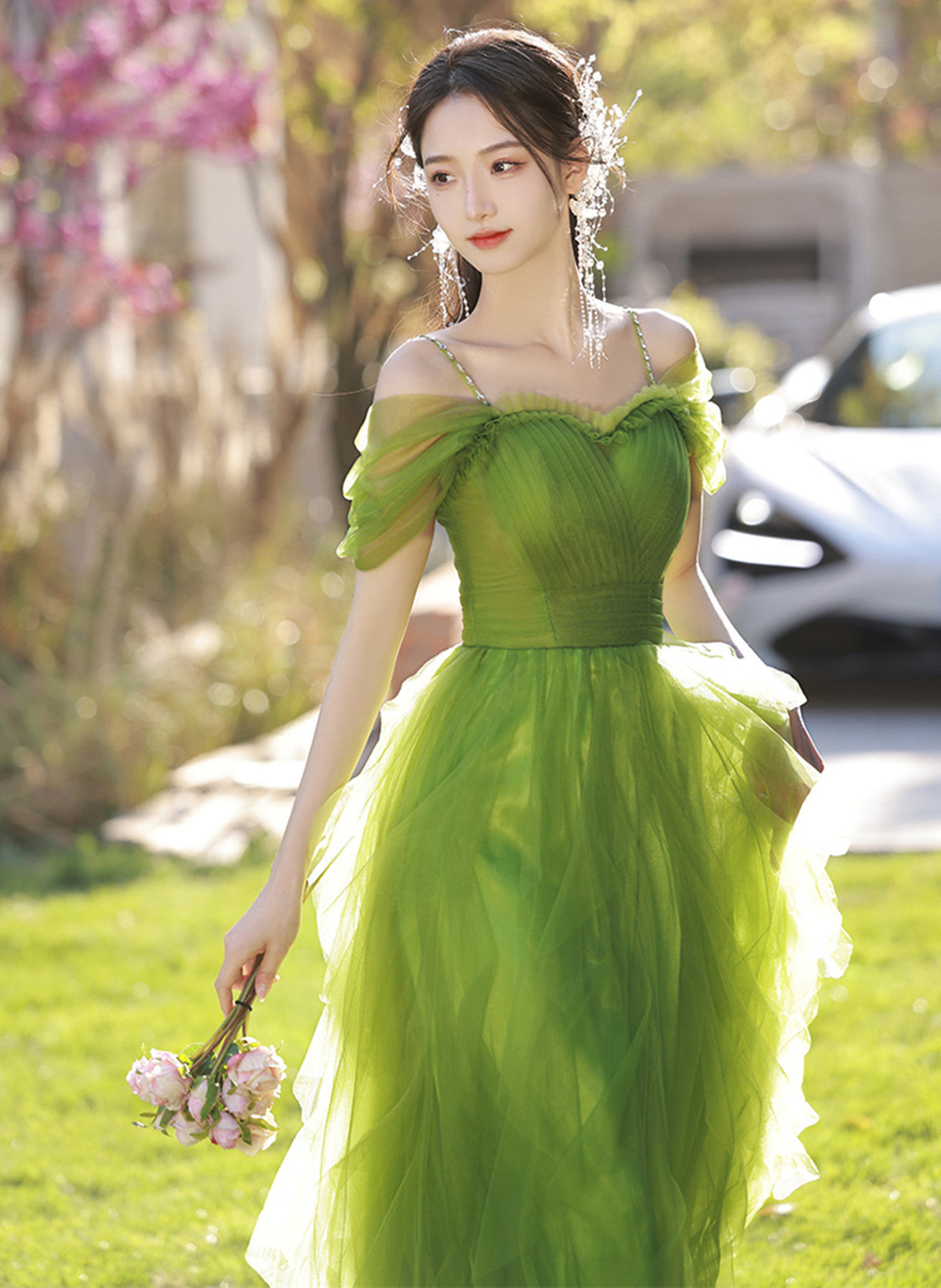 Lovely Green Tulle Beaded Straps Short Party Dress