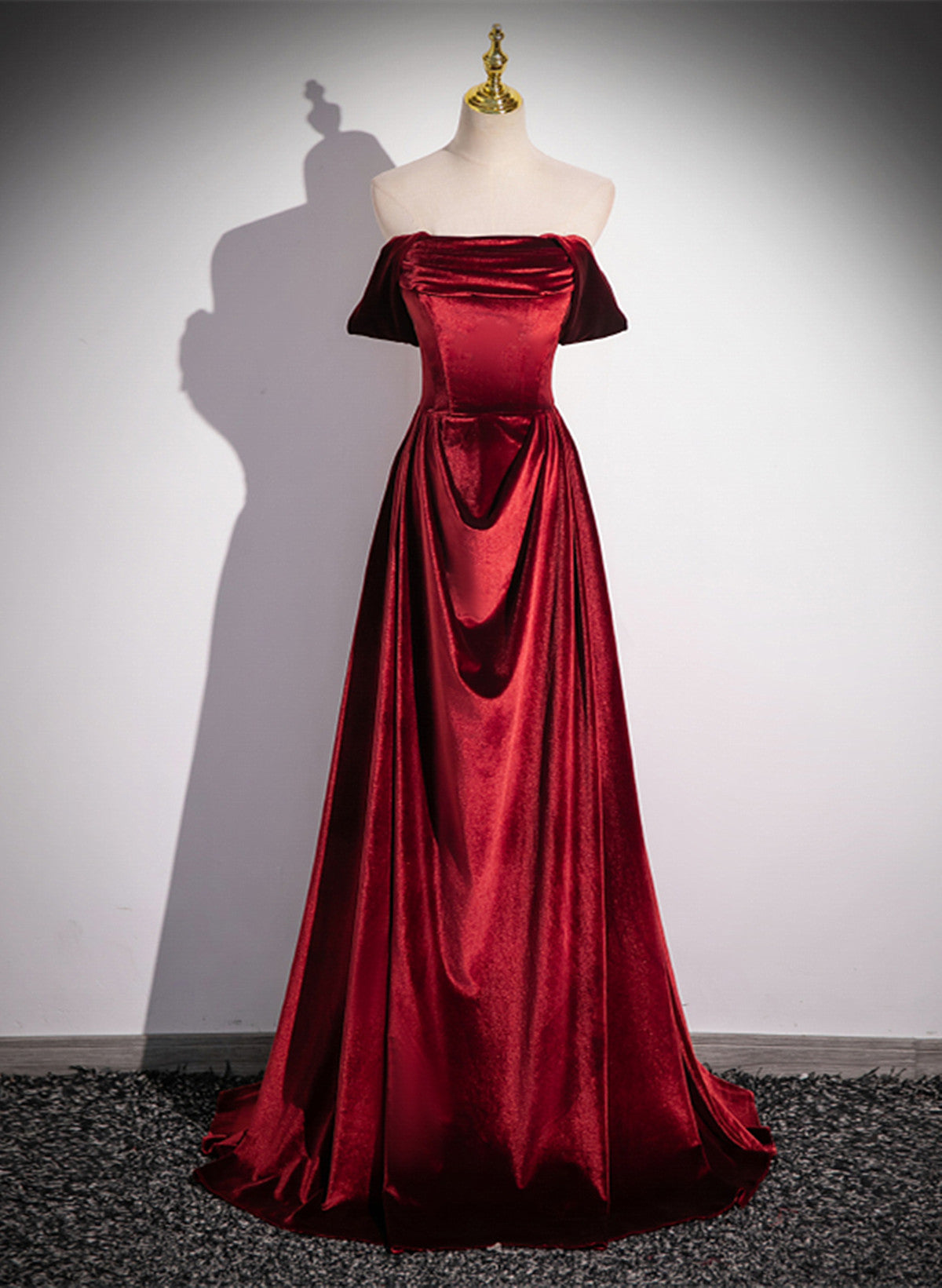 Vestido formal largo hasta el suelo de terciopelo rojo vino 