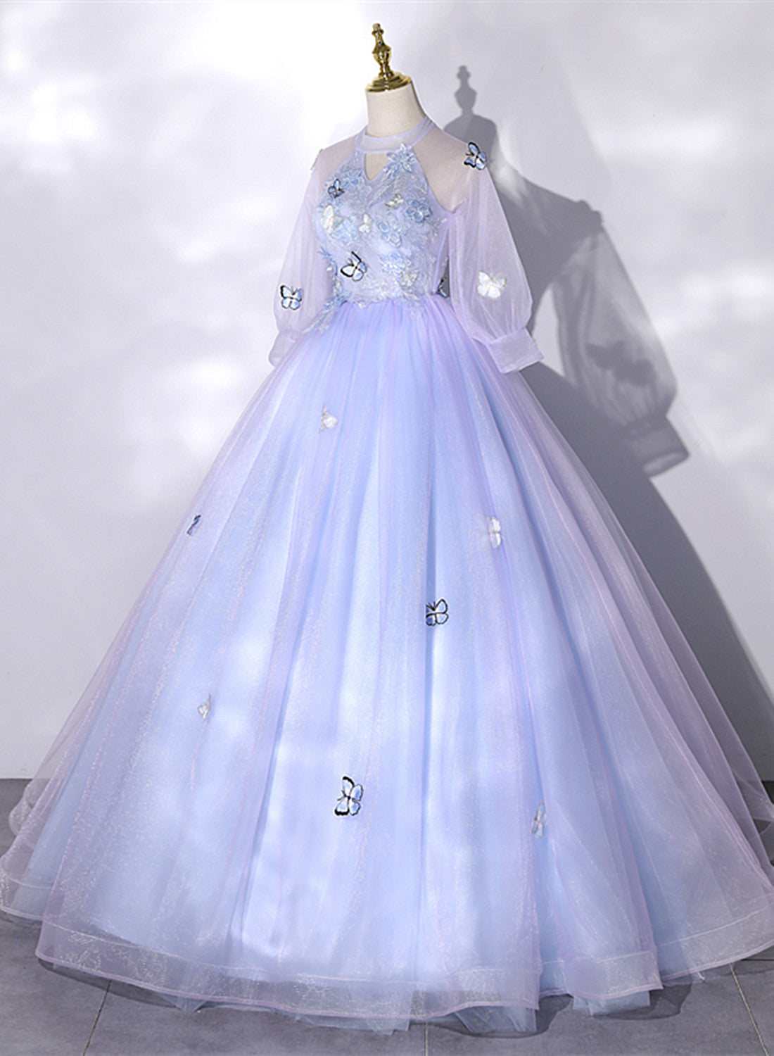 Vestido de fiesta lavanda de tul con escote alto para dulces 16 