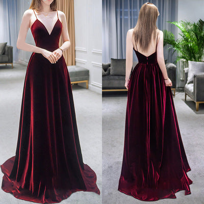 Encantador vestido de fiesta largo con tirantes de terciopelo rojo vino 
