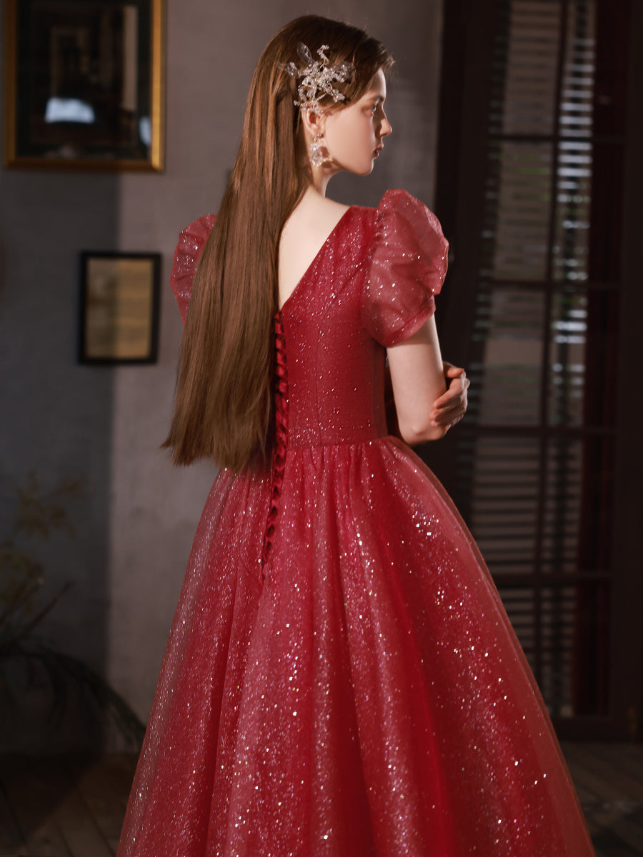 Vestido de fiesta con escote en V y cordones en tul brillante rojo vino 
