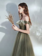 Green Off Shoulder Tulle Long Junior Prom Dress