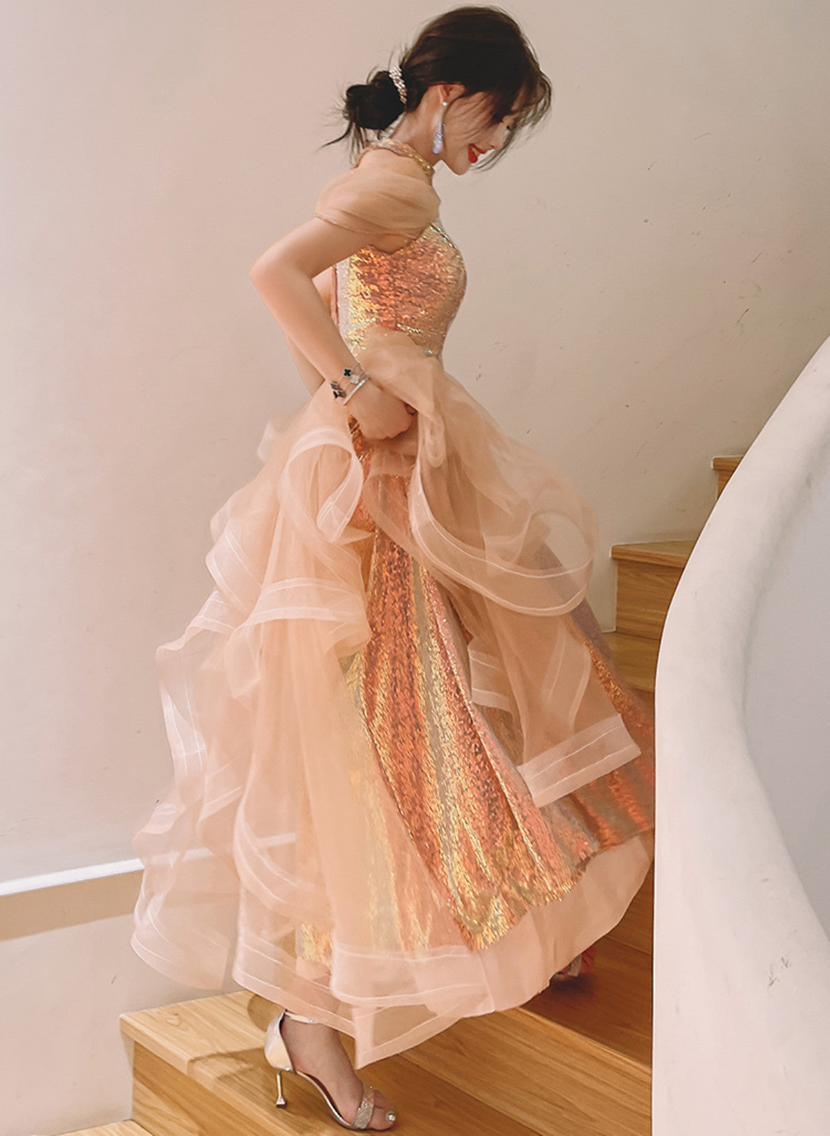 Vestido de noche largo rosa de tul y lentejuelas de corte A 