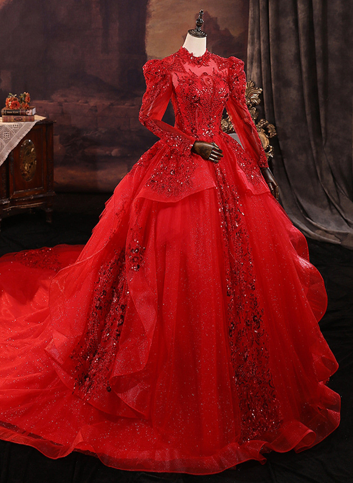 Vestido de fiesta de boda de tul rojo con mangas largas y lentejuelas 