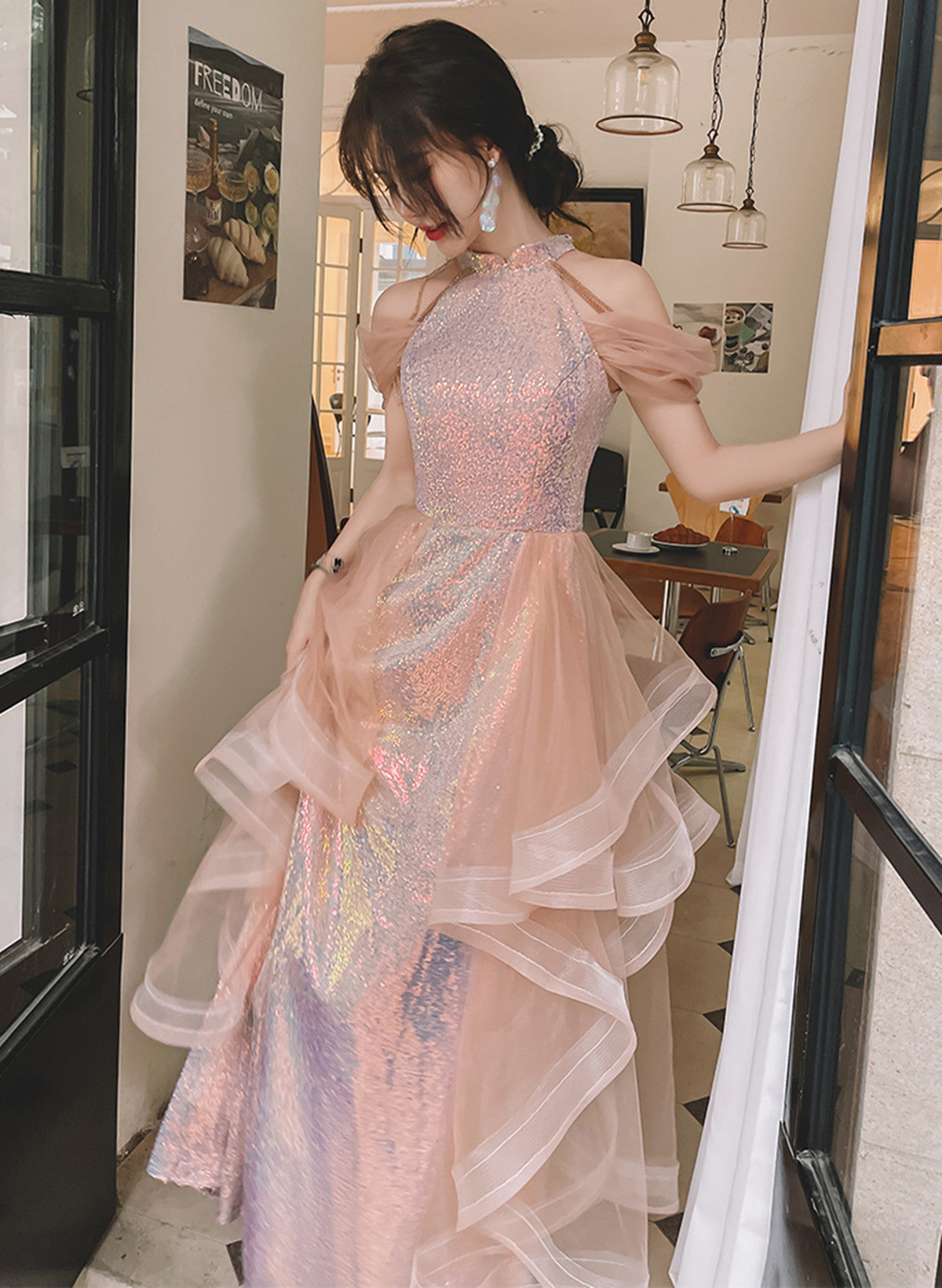Vestido de noche largo rosa de tul y lentejuelas de corte A 