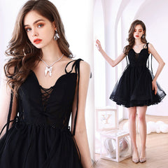 Black V-neckline Straps Short Party Dress