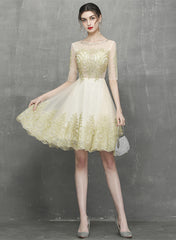 Champagne Knee Length Tulle with Lace Party Dress