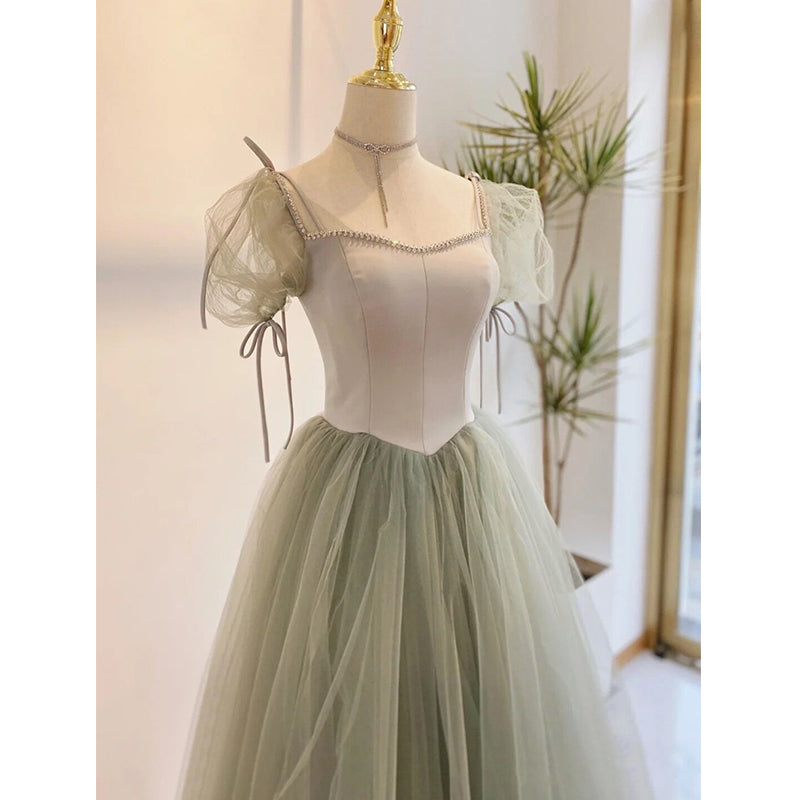 Vestido de noche largo de tul verde claro 