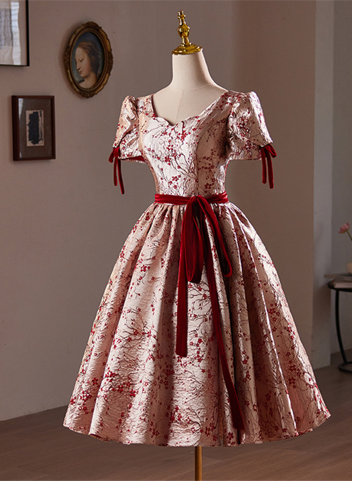 Beautiful Short Floral Satin Party Dress Homecoming Dress