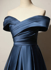 Vestido de fiesta largo de satén azul marino con corte A 