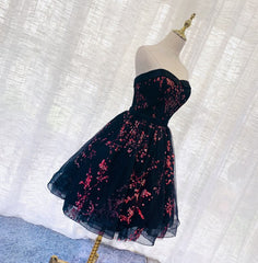 Lovely Black Sweetheart Short Homecoming Dress