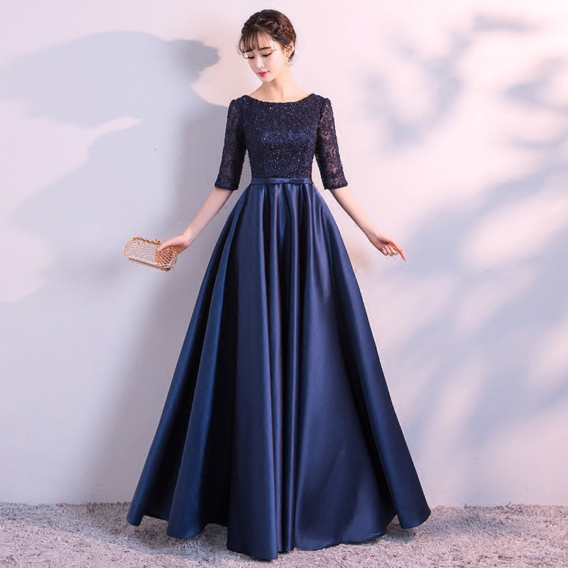 Vestido de fiesta largo de satén azul marino con parte superior de encaje 