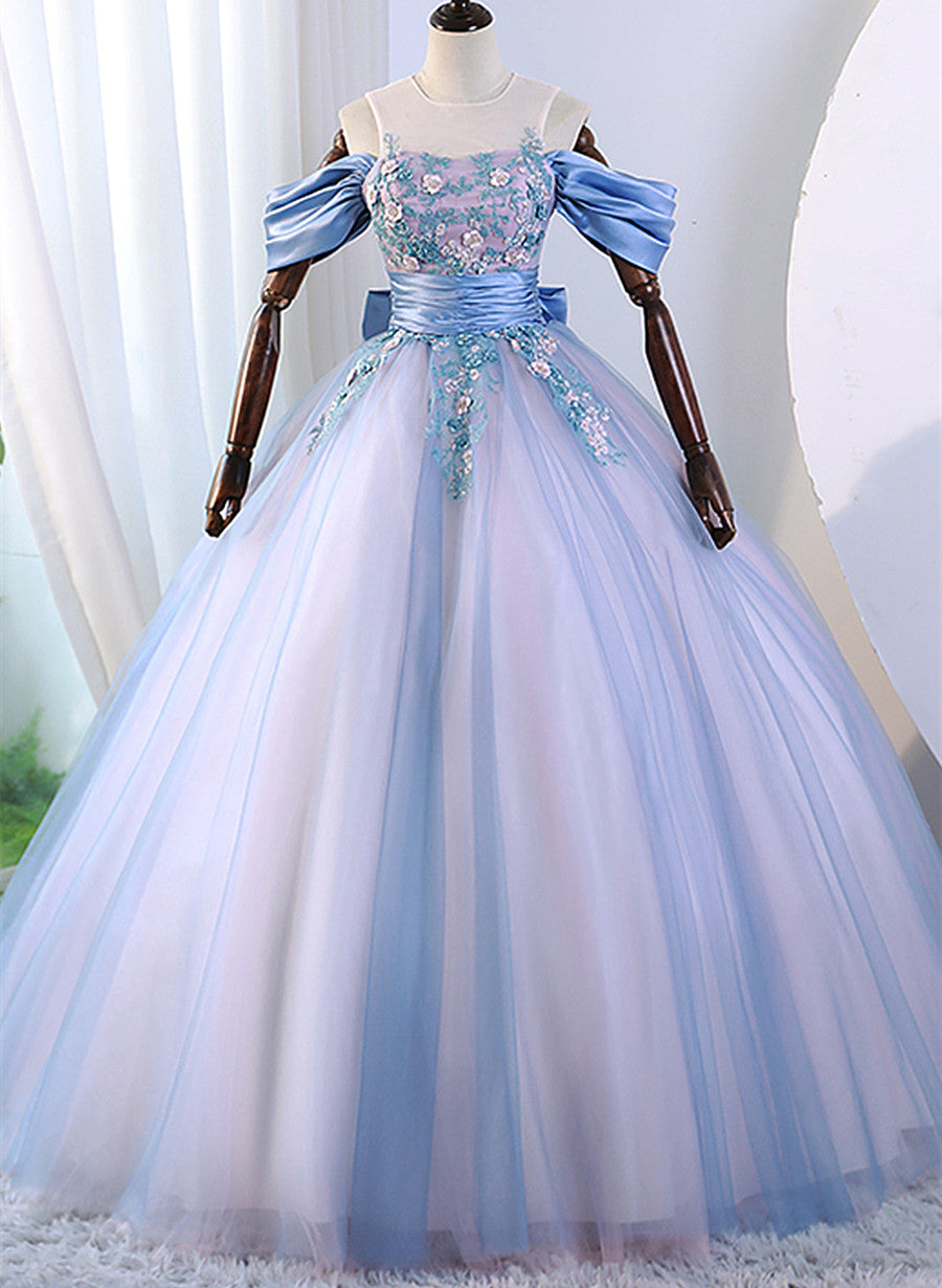 Vestido formal rosa y azul con hombros descubiertos y apliques de encaje 