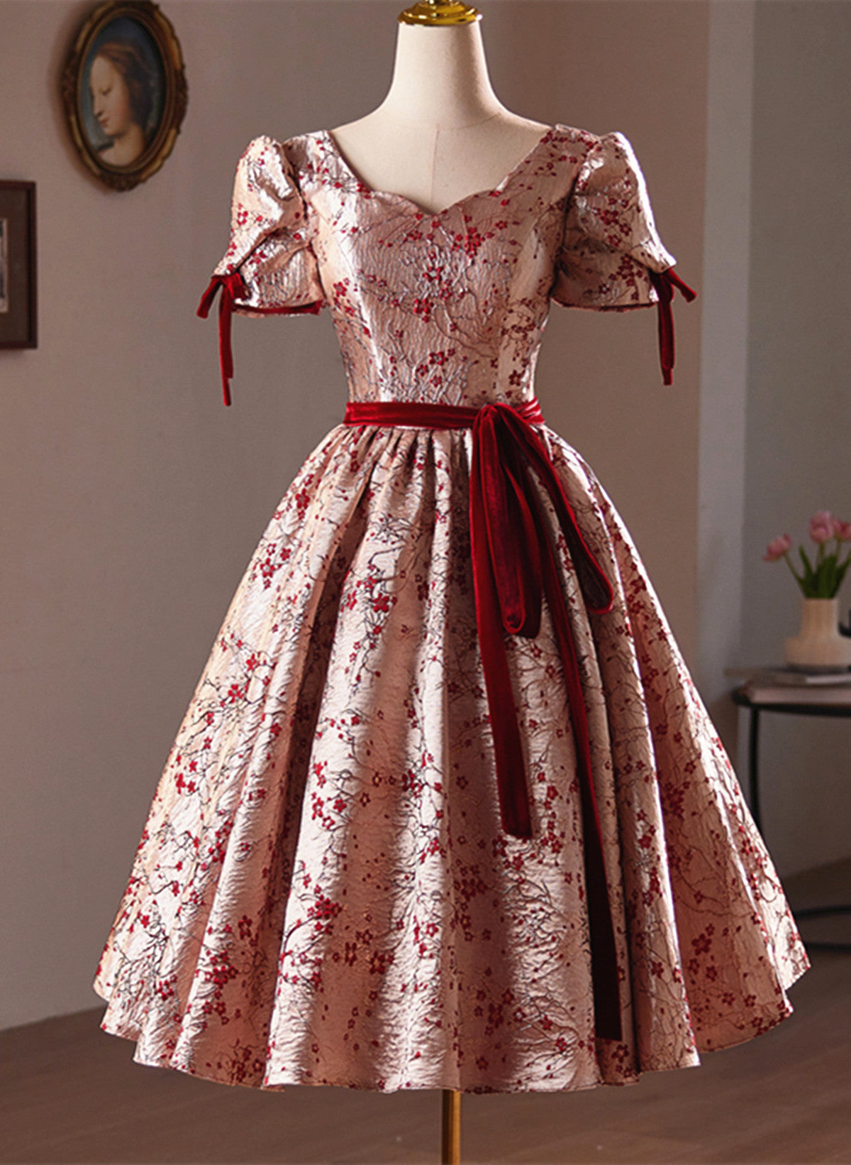 Beautiful Short Floral Satin Party Dress Homecoming Dress