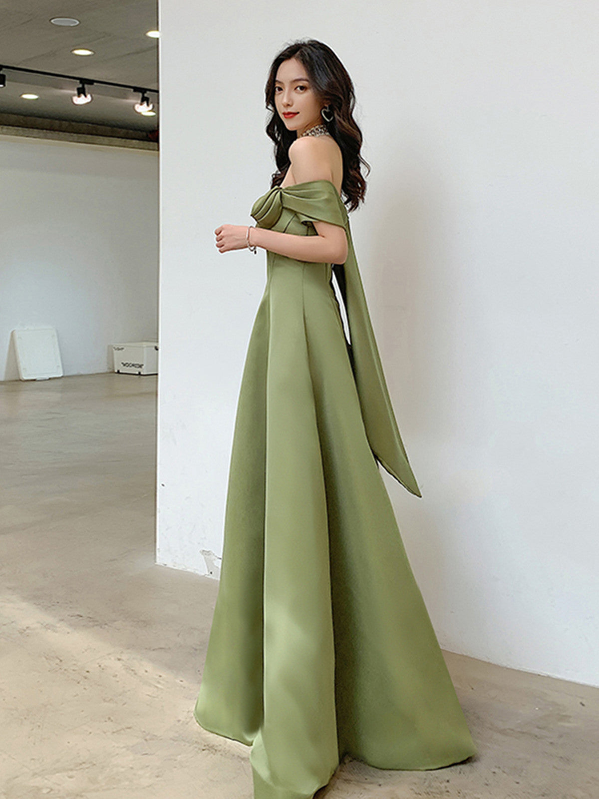 A-line Green Satin Off Shoulder Long Party Dress