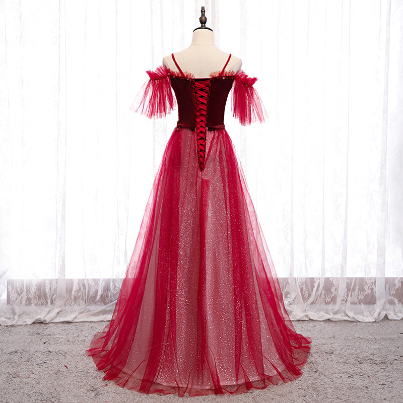 Vestido de fiesta de terciopelo y tul rojo vino con hombros descubiertos 